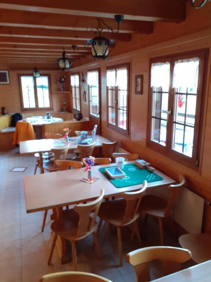 B&B Pension Laerch Obergesteln Exterior foto