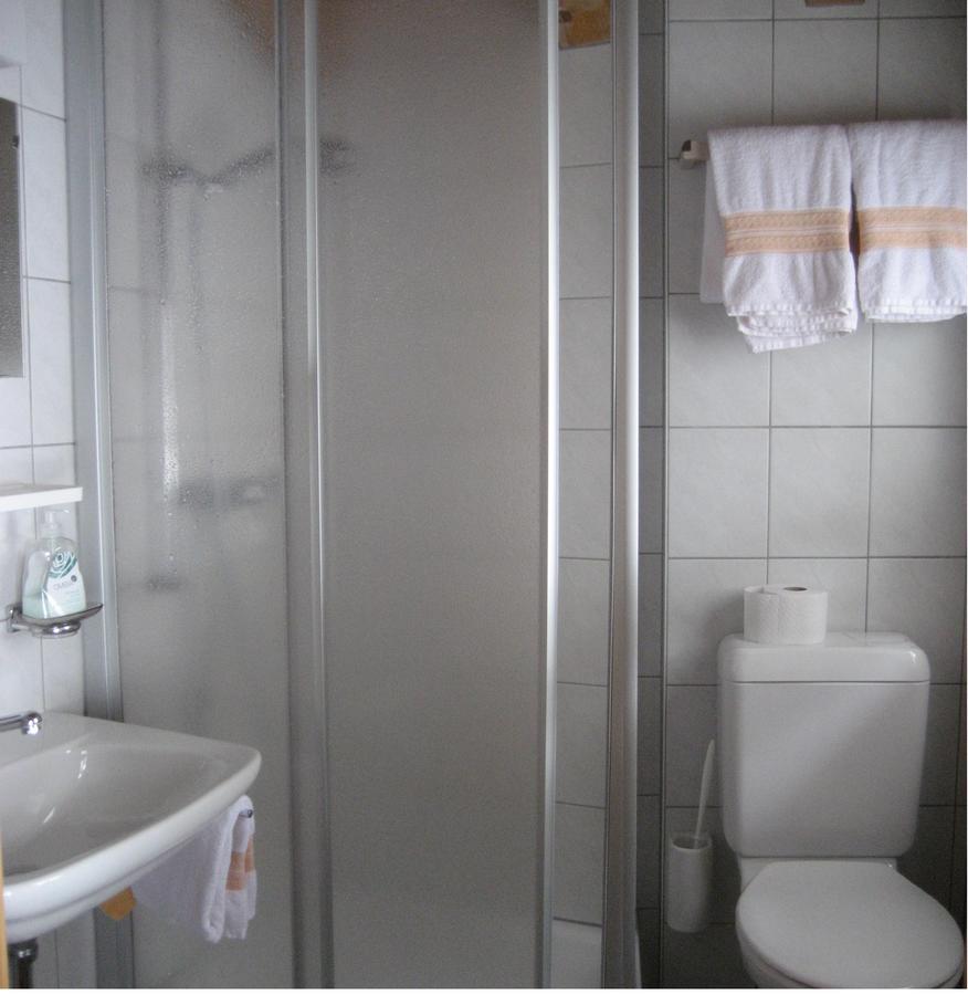 B&B Pension Laerch Obergesteln Exterior foto