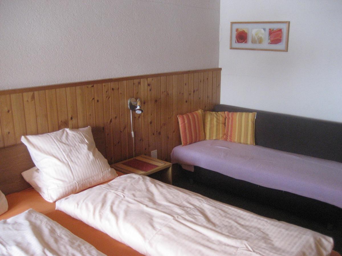 B&B Pension Laerch Obergesteln Exterior foto